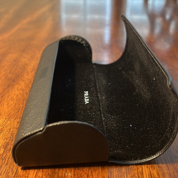 Prada eye glasses box only unisex. - Picture 5 of 8